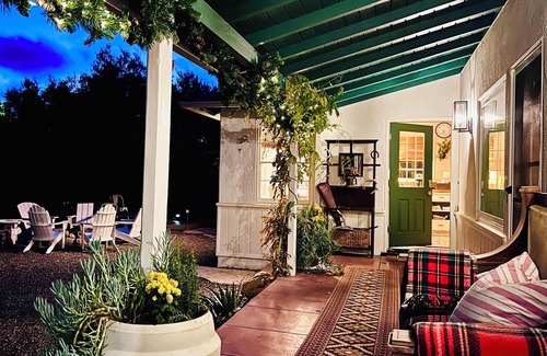 Los Alamos House | Eagle Creek Ranch in Downtown Los Alamos