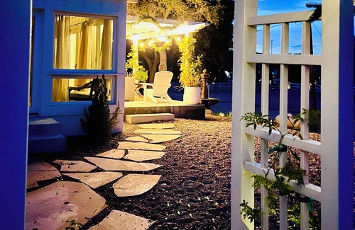 Los Alamos House | Eagle Creek Ranch in Downtown Los Alamos