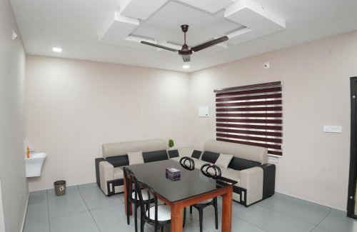 Perintalmanna Hotel | Eagle Nest Residency