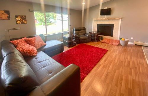 Eagle River House | Eagle River Getaway