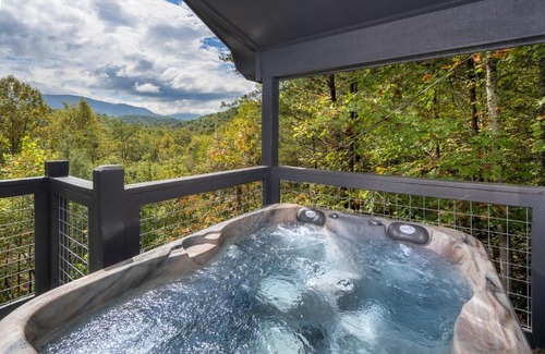 Cosby House | Eagle's Nest Hideaway