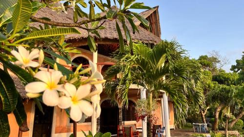 Shimoni House | Eagle Suite 38m2 in Villa 560 m2, Indian Ocean View