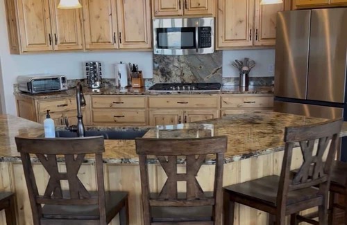 Spanish Fork House | Eagle View Getaway in Spanish fork