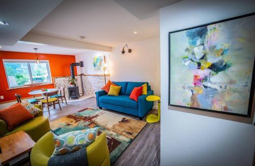 Nelson Apartment | eARTh studios GallerySuite