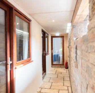 Dundon House | EarthSpirit