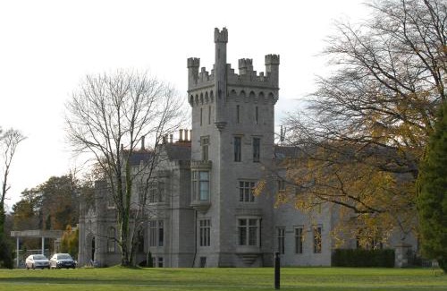 Lecemy Bed & Breakfast | Eas Dun Lodge