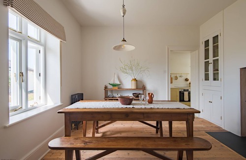 Dungeness Cottage | East Cottage by Bloom Stays - charming cottage in Dungeness