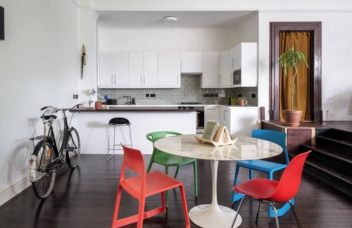 Canning Town Apartment | East London Design Oasis in an English Heritage Building