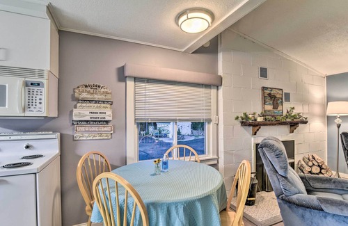 East Tawas Cabin | East Tawas Cabin w/Lake Huron Access & Views