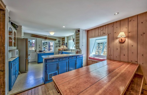 Sugar Bowl Resort House | East Village - Beautiful home nestled in the California's Sierra