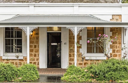 Norwood House | Eastside Oasis Norwood - Designer Luxe Cottage