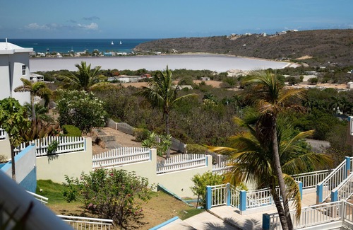 Little Harbour Villa | Easy Corner Villas