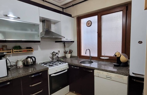 Rasimpasa Apartment | Easy Transport, Quiet Apartment in Kadikoy