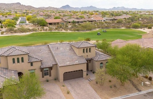 Estrella Mountain Ranch House | EAZY AZ Modern 2 bedroom townhouse on the 8th fairway of Estrella Mountain Ranch