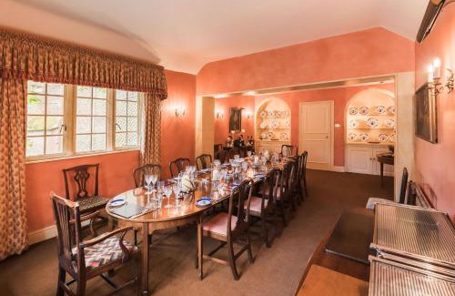Ebrington House | Ebrington Manor By Birch Stays