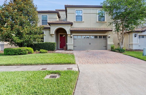 Davenport House | EC9111 ChampionsGate Resort Vacation Pool Home