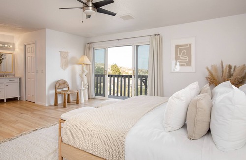 Yucca Valley Cottage | Echo by Avantstay Gorgeous Jtree Home w/ Stunning Views