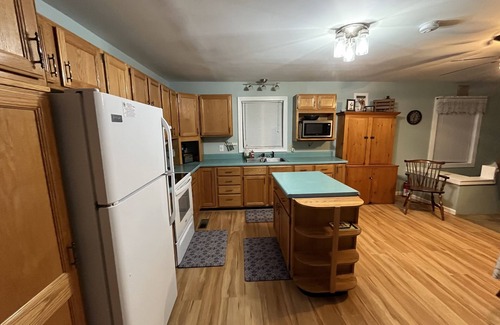 Presque Isle House | Echo Lake Paradise-Enjoy the views in any season!