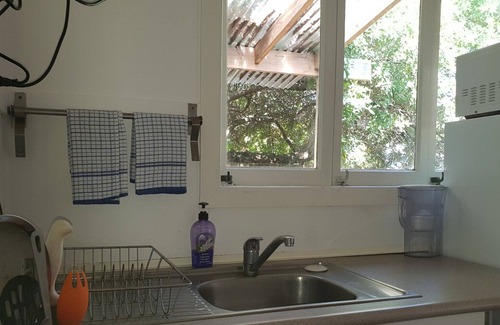 Palm Beach Apartment | Eclectic 1 Bedroom Apartment in the Heart of Palm Beach