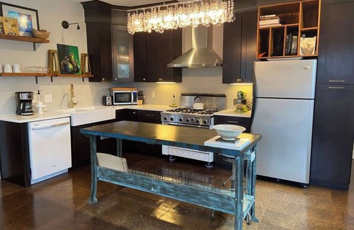 McKinney House | Eclectic Bungalow in Historic McKinney