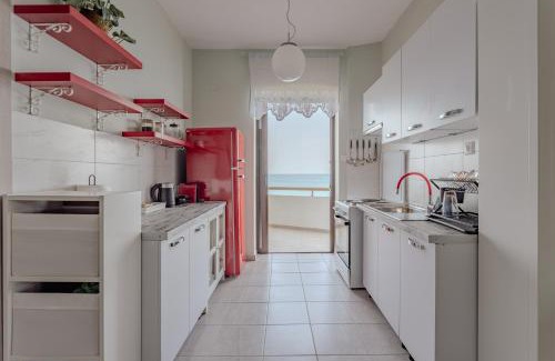 Hersonissos Centre Apartment | Eclectic Vintage Apartment- Sea View Perfection, Hersonissos, Crete
