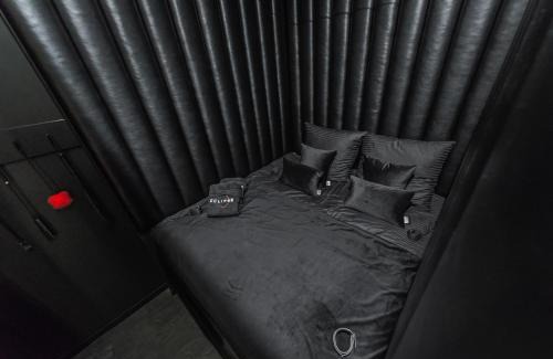 Bielsko-Biala Apartment | Eclipse Red Room