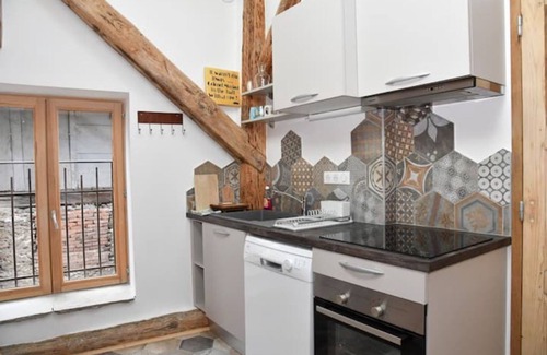 Albertville Apartment | Eco-friendly apartment in 15th century building, heart of Conflans