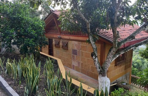 La Mesa House | ECOCABAÑAS SAN PEDRO