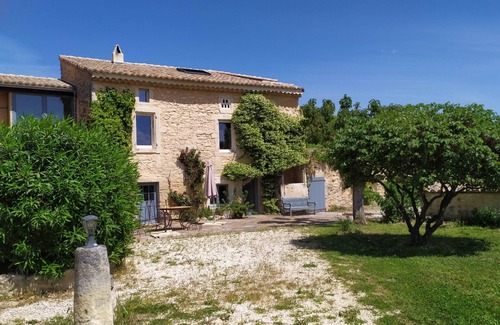 Saint-Restitut Apartment | Ecogîtes - Garrussiero - La Garrigue - Mas Driou