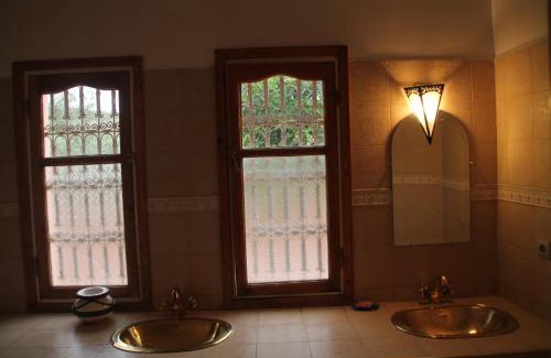 Tifni Hotel | Ecolodge Espace Tamount
