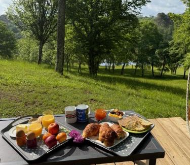 Cazats Cabin | EcoLodge Libellule romantique pour amoureux