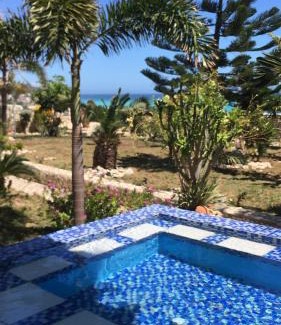 Enriquillo Cabin | Ecolodge Vistamar