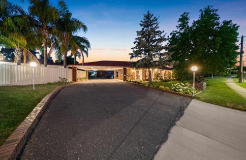 West Wodonga Hotel | Econo Lodge Border Gateway Wodonga