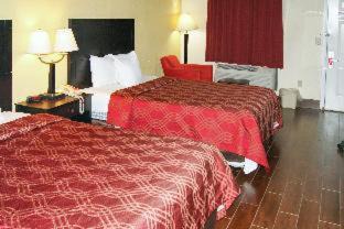 Memorial Hotel | Econo Lodge Inn & Suites West - Energy Corridor