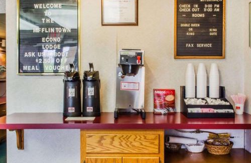 Mifflintown Cabin | Econo Lodge Mifflintown