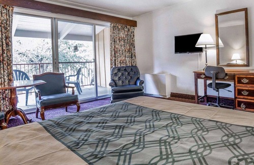 Old Southwest Hotel | Econo Lodge new Reno - Sparks Convention Center