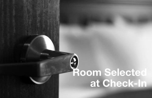 National Gardens Cabin | Econo Lodge Ormond Beach North - Daytona