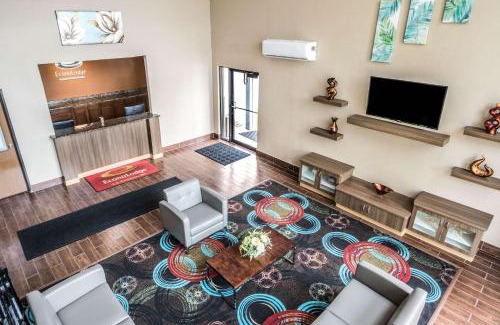La Crosse Cabin | Econo Lodge