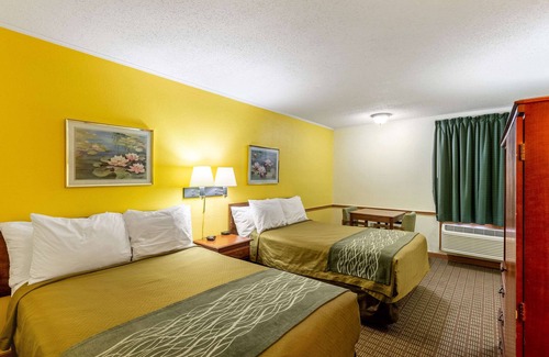 Morgantown Hotel | Econo Lodge