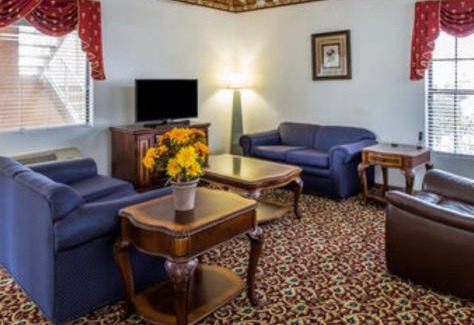 Albany Hotel | Econolodge inn & suites