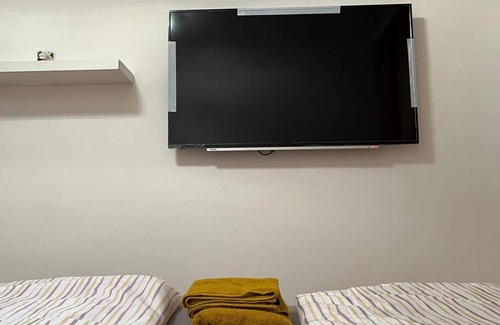 Floridsdorf Apartment | Economic Double room SW