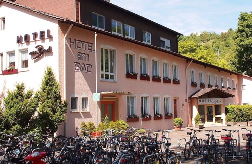 Tuebingen Apartment | Economy Einzelzimmer mit Dusche und WC