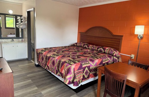 Crossville Hotel | Economy Inn Crossville