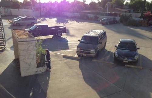 Sun Valley Hotel | Economy Inn