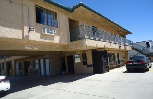 Victorville Hotel | Economy Inn