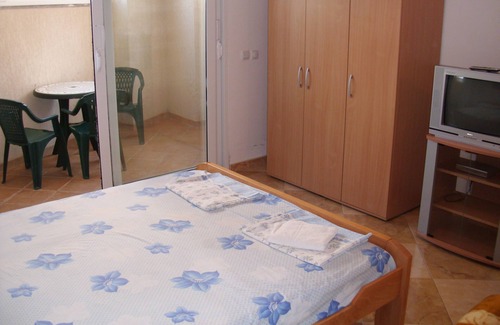 Ulcinj Bed & Breakfast | Economy triple studio no balcony