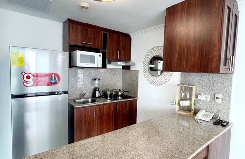 Las Penas Apartment | Ecuabook PentHouse con Jacuzzi vista Río junto Wyndham XI-I