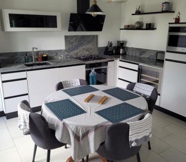 Saint-Ideuc House | Ecume de mer, véritable maison de vacances à 400 m des plages