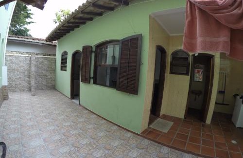 Enseada House | EDÍCULA 3 CÔMODOS-Enseada