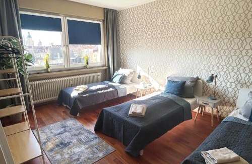 Nordstadt Apartment | ED-große, moderne Wohnung in zentraler Lage, mit Balkon, Lift und Parkplatz